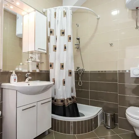 Roko Apartman